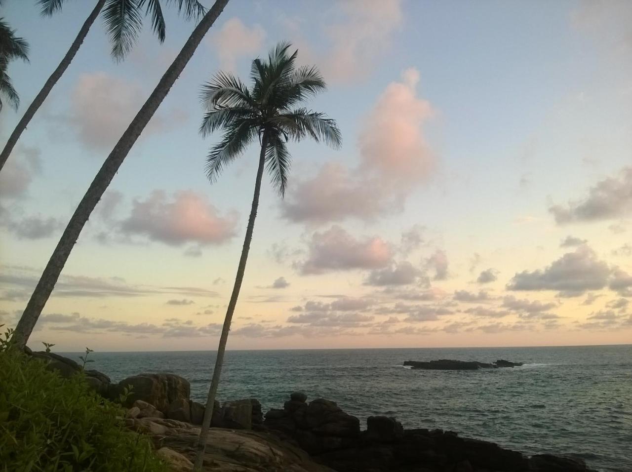 Sandhara Home Stay Tangalle Exterior foto